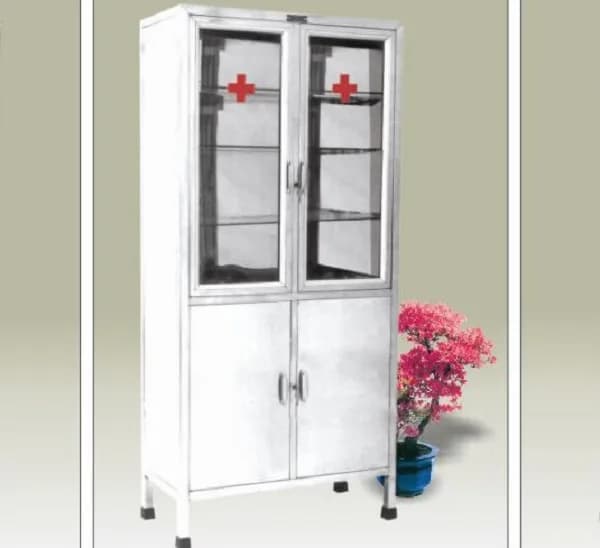 Tủ thuốc có đợt kính